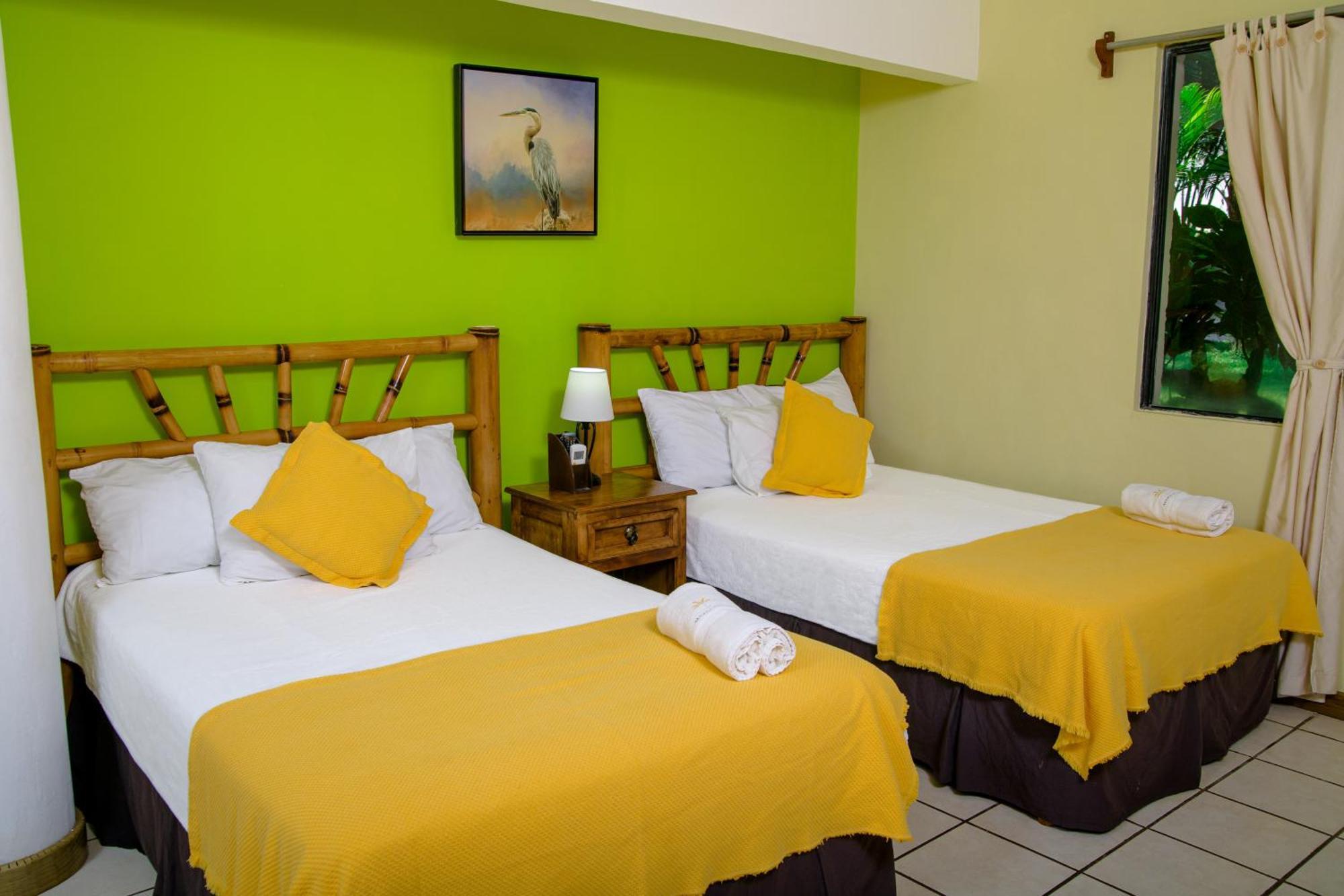 Banana Palms Hotel Ріо-Дульсе Екстер'єр фото
