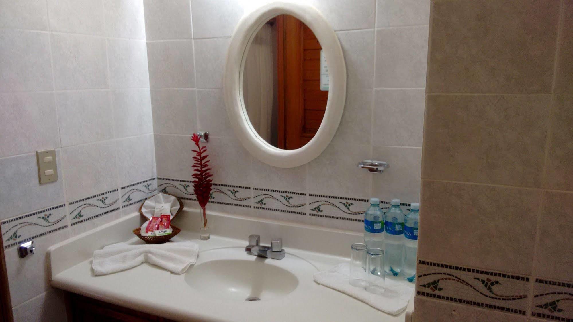 Banana Palms Hotel Ріо-Дульсе Екстер'єр фото