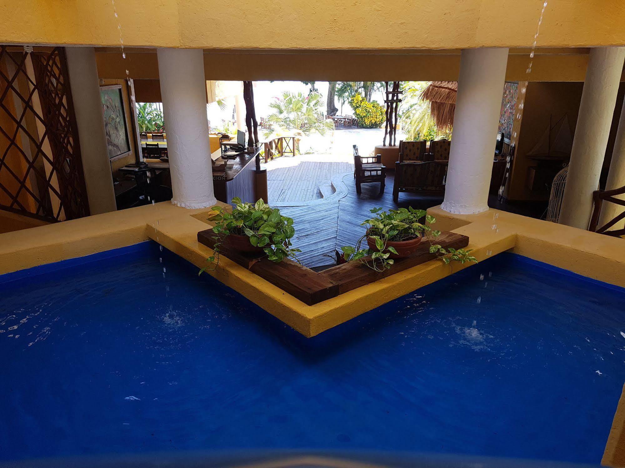 Banana Palms Hotel Ріо-Дульсе Екстер'єр фото